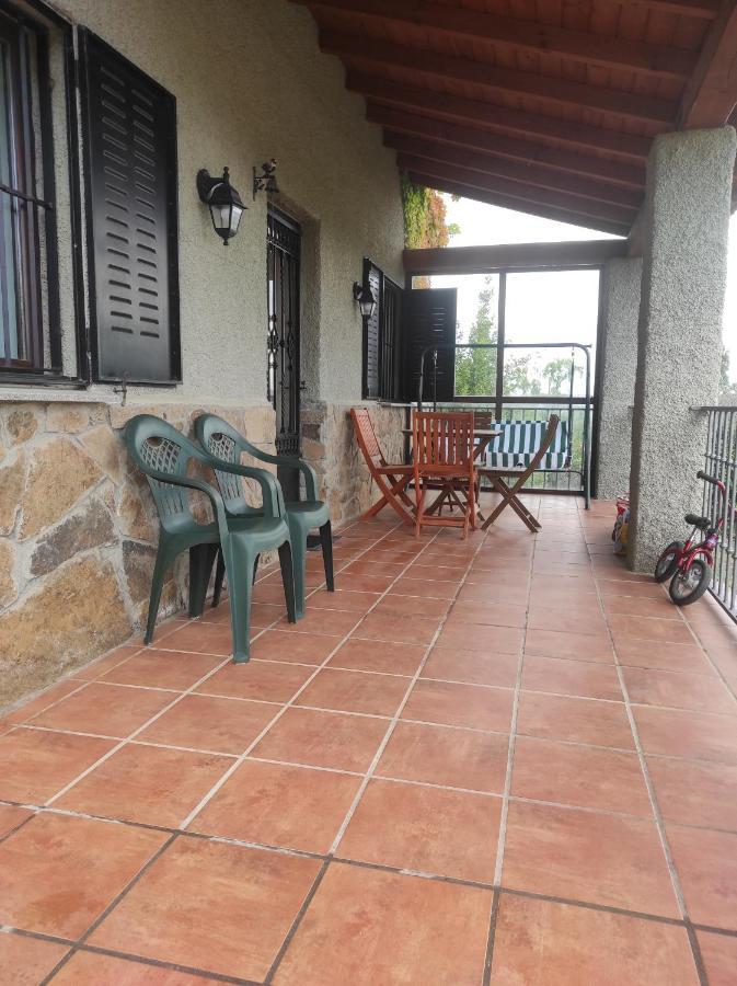 La Casa De La Parcela ピエドライタ エクステリア 写真