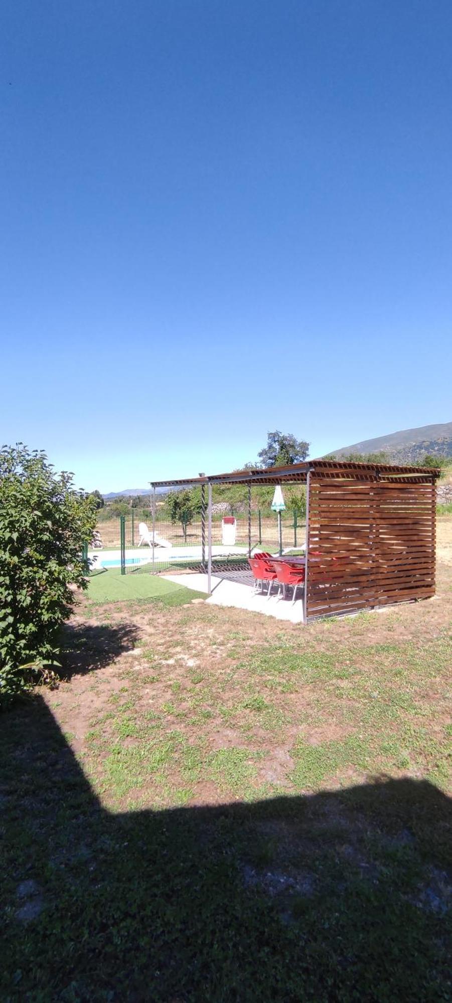 La Casa De La Parcela ピエドライタ エクステリア 写真